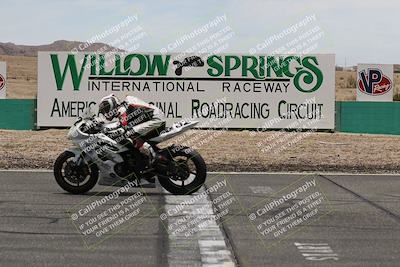 media/Jun-04-2022-WERA (Sat) [[b852bbbd55]]/Race 4 C Superbike Expert Novice/